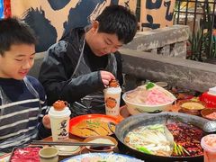 -周小明火锅(黑金冠社区店)