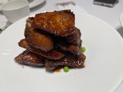 老上海熏鱼-新吉士·上海菜(浦东LCM置汇旭辉店)