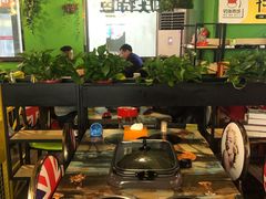 -川渝窈妹纸包鱼·齐齐哈尔烤肉