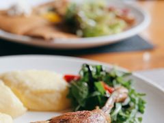 油封鸭腿-LA MAISON公鸡和龙(蛇口店)
