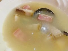 腌笃鲜-梅龙镇酒家(南京西路总店)