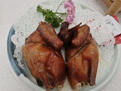 脆皮红烧乳鸽-老廣新意-全天茶点(宝能店)