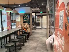 -麦当劳(百联西郊购物中心店)