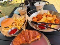 -J Create城市露营咖啡·简餐·宠物(上海动物园店)