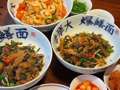 -李犟大爆鳝面·手工蟹黄包(湖滨西湖店)