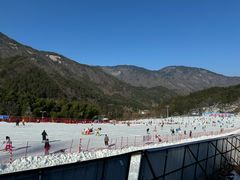 -大别山南武当滑雪场