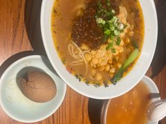 -兵哥豌豆面(雅颂居店)