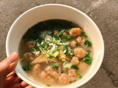 -何胖子丸子汤(南海街店)