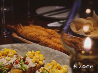 3层小楼的中式风格,却餐餐有西餐的味道