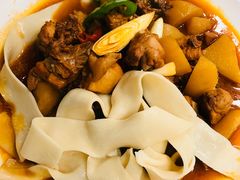 沙湾大盘鸡-塔哈尔·新疆盛宴(城西银泰店)