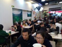 大堂-兄弟深夜豆浆