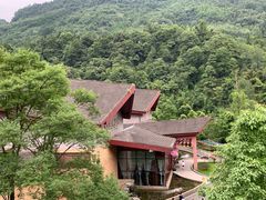 -中铁花水湾温泉酒店(大邑店)