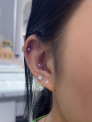 -AI艾耳·专业手工耳洞·穿孔美学馆