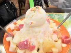 杂果伴雪糕-顺记冰室(宝华路店)