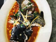 -四川小胡子海鲜(丁村万人海鲜广场店)