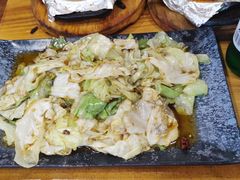 -老东镇啤酒屋海鲜加工·蒸汽海鲜·海鲜烧烤(台东店)