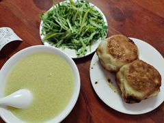 -宝瑞门钉肉饼店