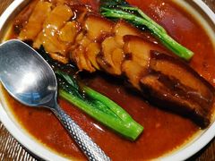咸蛋黄红烧肉-肴约·花园式餐厅(湖里店)