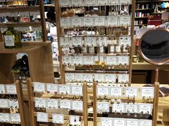 -九木杂物社(新奥购物中心店)