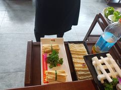 -捞神煲汤火锅(湖滨商业街店)