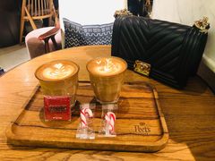 圣诞澳白-Peet's 皮爷咖啡(东湖路手作店)