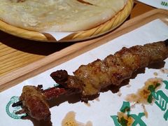 -娜仁图雅蒙古美食村(33小镇店)