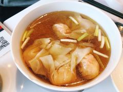 鲜虾云吞面-新旺茶餐厅·早餐·夜宵(仙霞店)