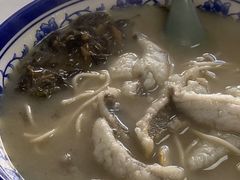 -明呈黄鱼面馆(斜土路店)