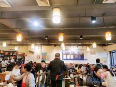 大堂-肖肖酸萝卜鱼火锅(总店)