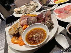 -唐拉雅秀酒店-西锦汇空中BBQ·思创餐厅