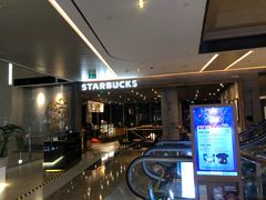 -星巴克臻选(湖滨道店)