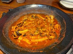 八爪鱼微辣-红辣椒八爪鱼特色韩国料理