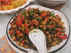 黄豆酱爆螺头-大师傅金奖啤酒鱼(西街口总店)