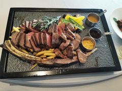 碳烤战斧牛排-RIVIERA 松鹤楼(外滩店)