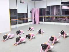 -小酒窝中国舞(汉阳店)