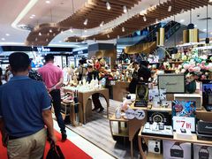 -巴黎春天(浦建店)