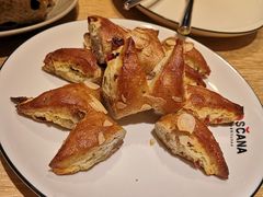 太阳花-托斯卡纳烘焙意大利餐厅(五天地店)