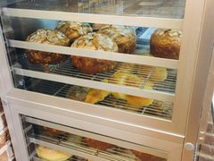 -焙丽拾光(麦凯乐直营店)