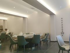 -何适山庄 ·可团建(水长城P2停车场店)