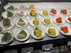 -雍容荟活帝王蟹活龙虾自助(苏宁旗舰店)