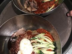 -唯成•韩国炭火烤肉 유성고기