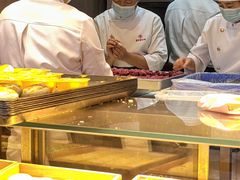 -嘉华鲜花饼·现烤(昆明老街店)