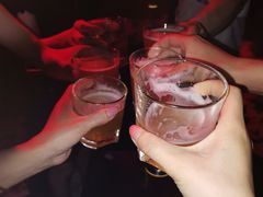 -简奥斯汀·赫本酒吧