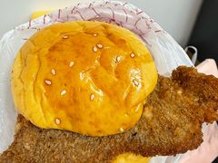 -金狮饼店(关闸马路店)