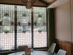 -乔家小院•非遗驴肉•本地小海鲜(滨河路店)