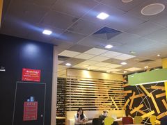 大堂-麦当劳(海岸城店)