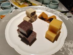 -羲和雅苑•北京烤鸭(陆家嘴中心店)