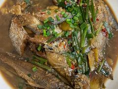 烧杂鱼-丁来兴酒店(西街店)