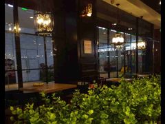 -菲尼克斯牛排店(杉杉奥特莱斯店)