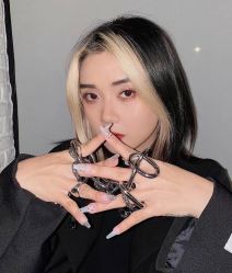 -朗峰专业美发沙龙